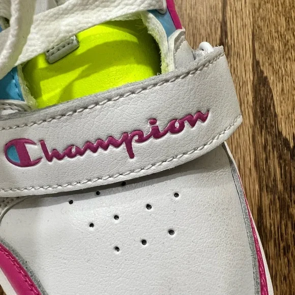 Champion Sneakers - Picture 4 of 7